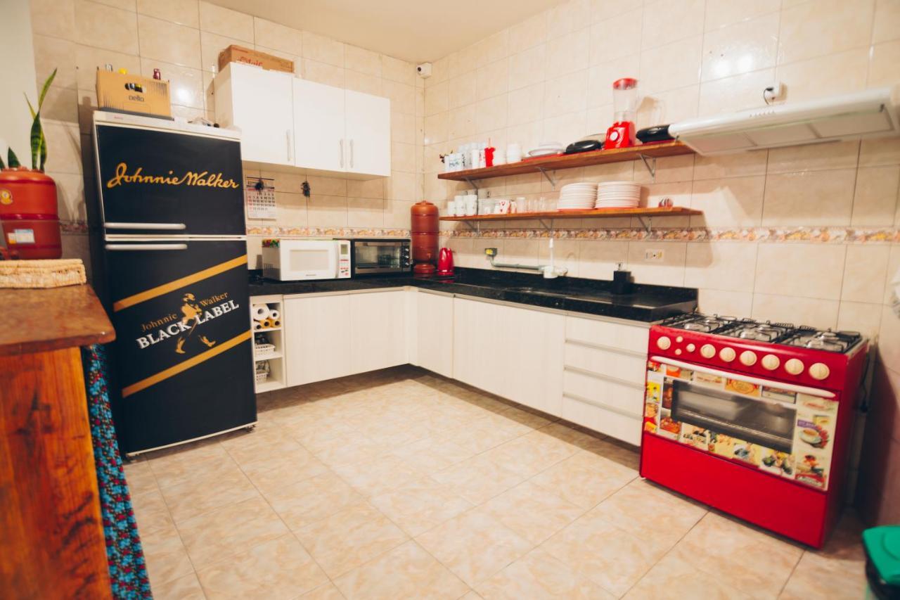 Brazilian Cult Hostel Курітіба Екстер'єр фото